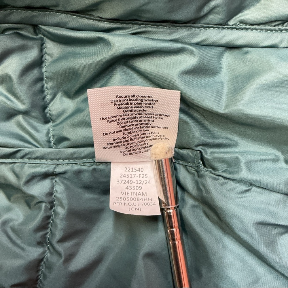 REI 650 Down Quilted puffer Vest Womens Large Tundra teal outdoor hiking trail - Picture 6 of 11